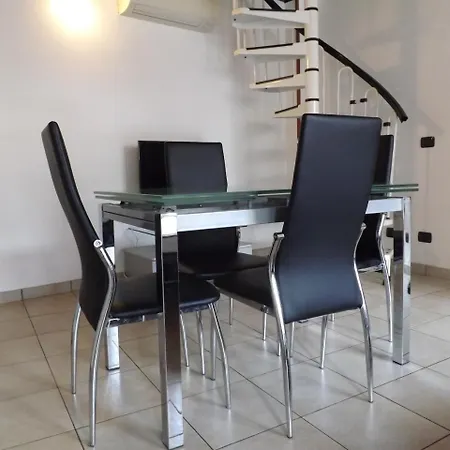 Easy Milano - Rooms And Apartments Navigli-3