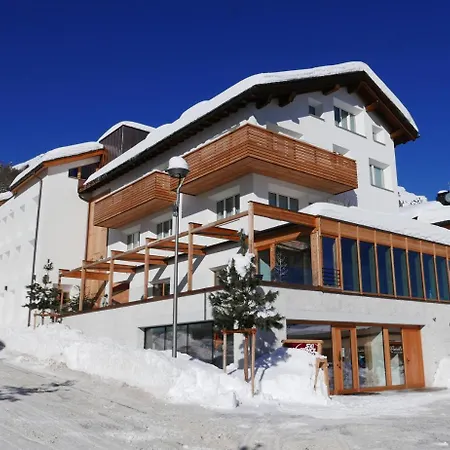 Conrad'S Mountain Lodge-3