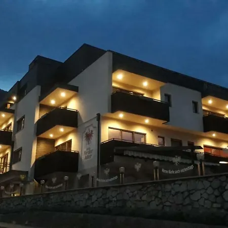 Hotel Zum Tiroler Adler-2