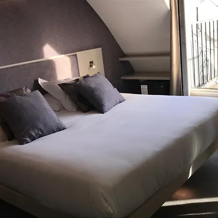 Hotel Jacques De Molay - Fitness & Sauna-3