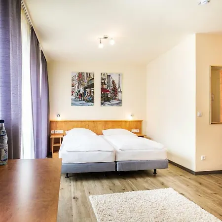 Schroeders City-Style-Hotel-2