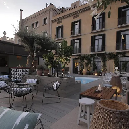 Hotel Oasis-3
