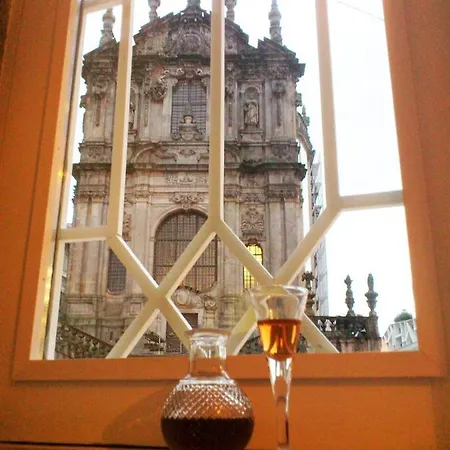 Clerigos Ville Porto Rooms-3