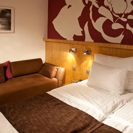 Dahlia Inn-2