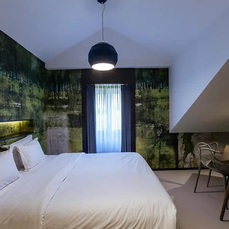 Hotel Pateo - Lisbon Lounge Suites-3