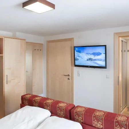 Glanzer Homes Hochsoelden-2
