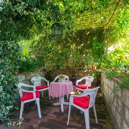 Veranda Rooms-3
