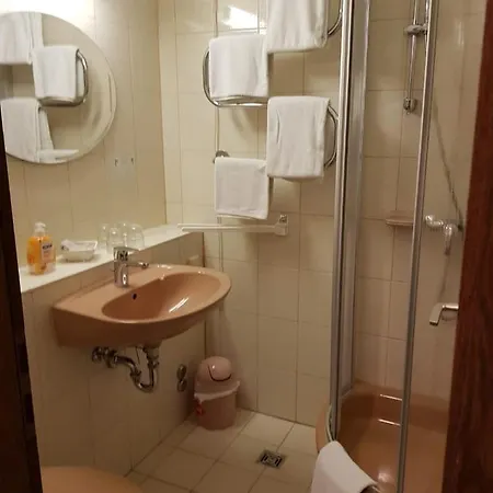 Hotel zum Mückenberger Hof-3