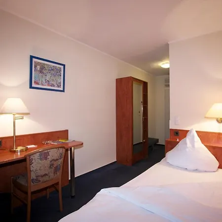 Falk Hotel-2