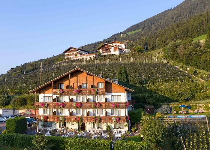 Boutique Hotel St Georgen Schenna
