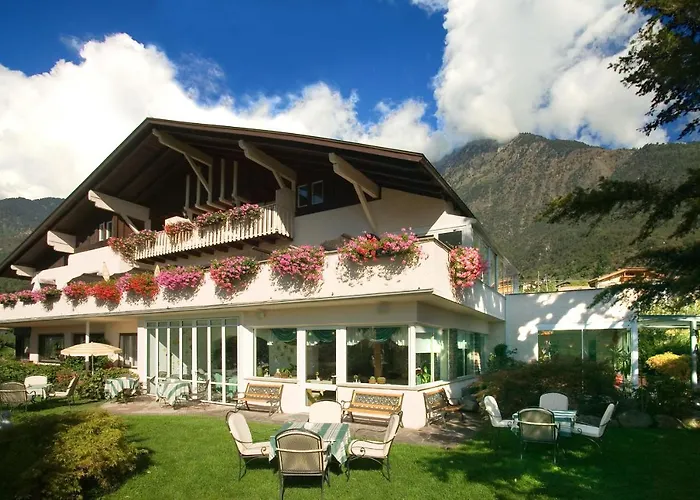 Palmengarten Hotel Gstoer Algund