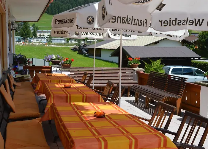Hotel Tirolerhof Lermoos