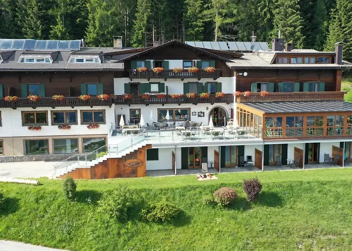 Alpenhotel Ratsberg 1650M Toblach