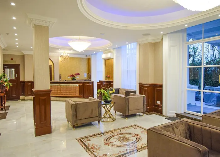 Pembridge Palace Hotel London
