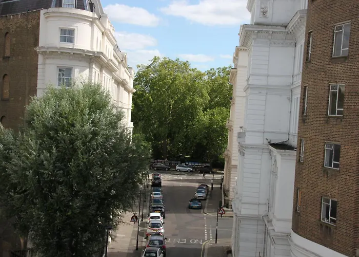 Elysee Hyde Park London