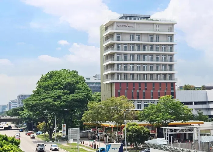 Aqueen Hotel Paya Lebar Singapur