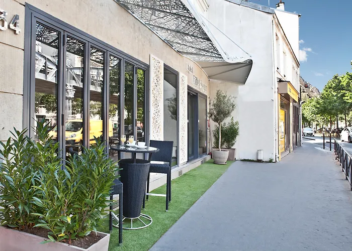 Hotel Eiffel Segur Paris