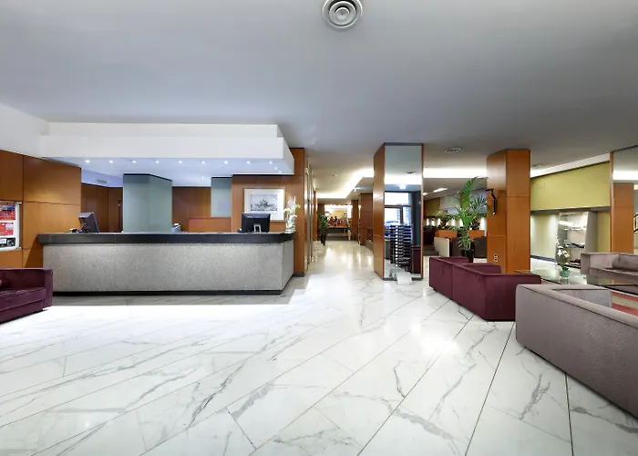 Hotel Exe Majestic Neapel