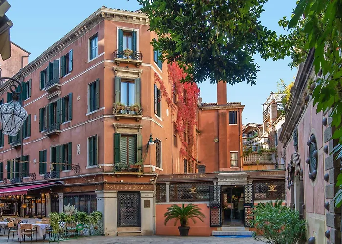Hotel La Fenice et Des Artistes Venedig