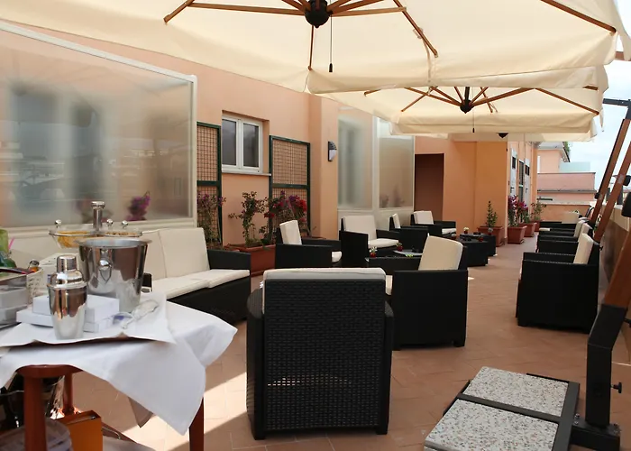 Augusta Lucilla Palace Rom