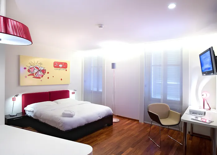 La Cour Des Augustins Boutique Gallery Design Hotel Genf