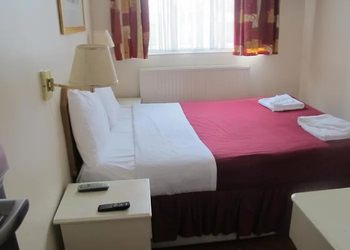 Chiswick Lodge Hotel London