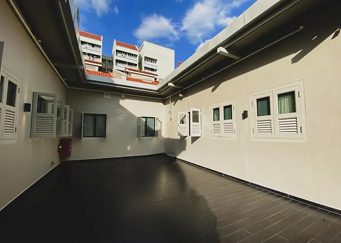 St Signature Jalan Besar Singapur