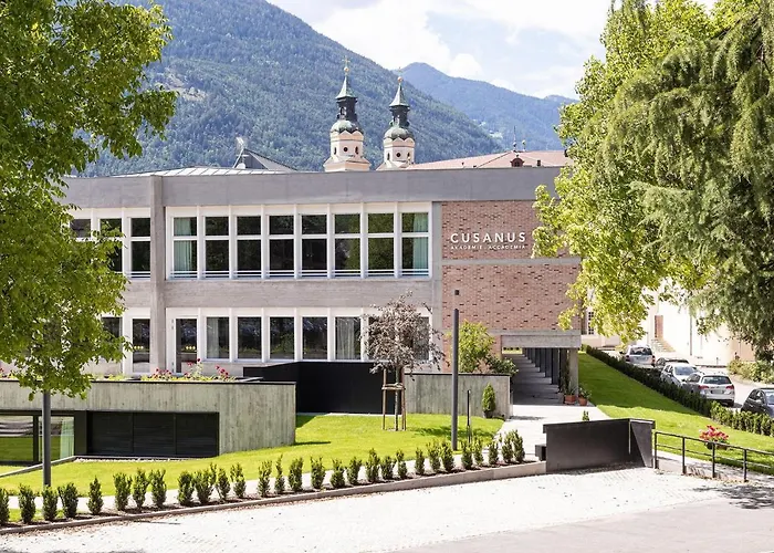 Cusanus Akademie - Accademia Cusanus Brixen