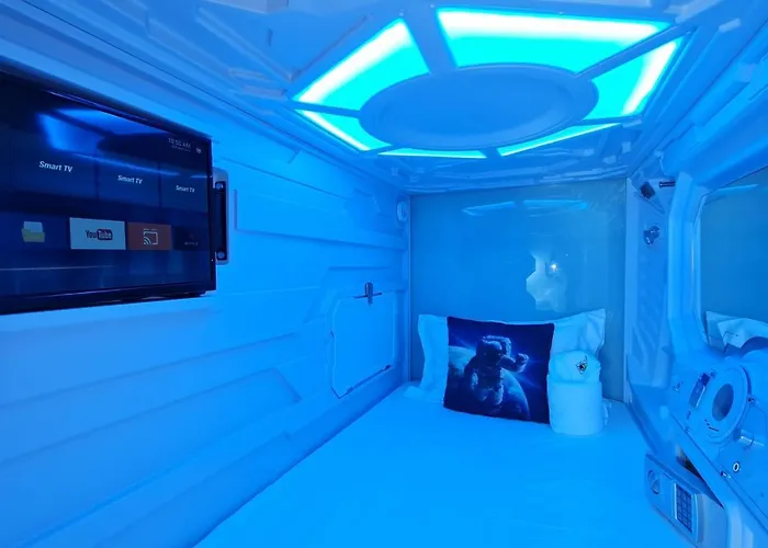 Galaxy Pods Capsule Hotel Boat Quay Singapur