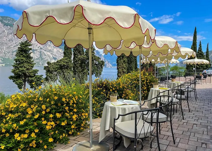 Hotel Oasi Beach Malcesine