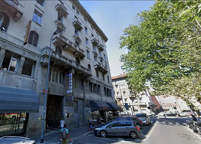 Guesthouse Central Station Group - Via Sammartini 15 Mailand