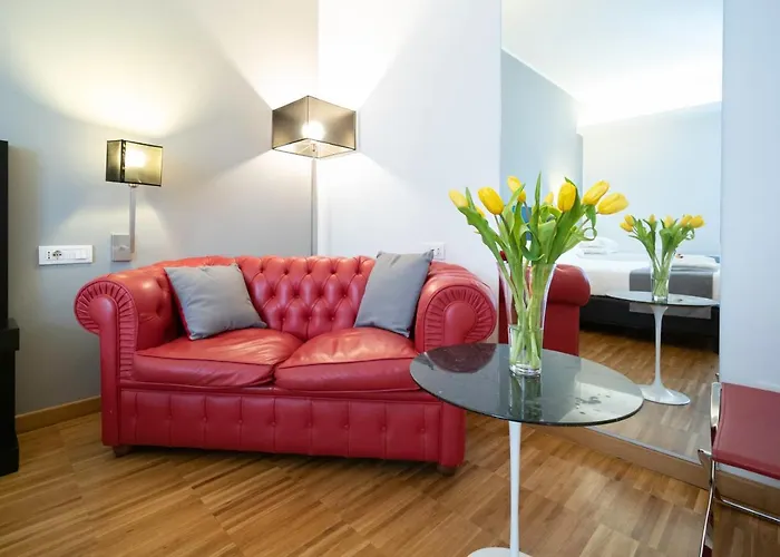 At Home Townhouse - Filiberto Rom