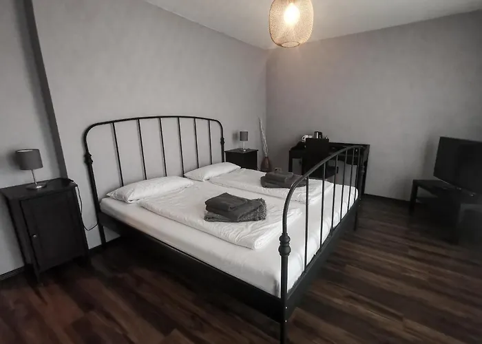Hotel Kontraste Neumünster