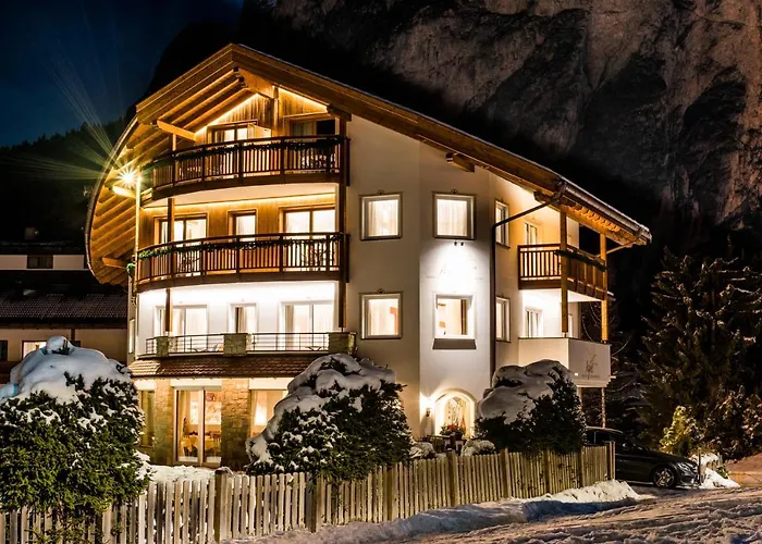 Hotel Garni Aghel Wolkenstein in Gröden