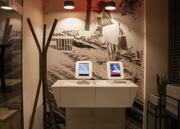 Room Select Via Veneto Rom