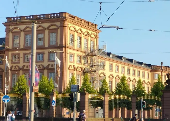 Mannheim Zentrum Stadthaus Zimmer 6