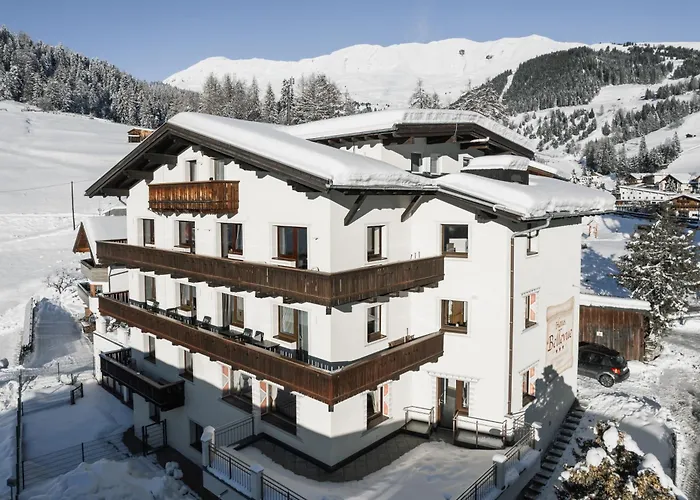 Aparthotel Haus Bellevue by VAYA Serfaus