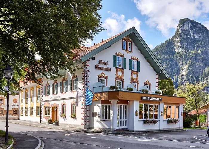 Zum Turm - Apartments und Gästezimmer Oberammergau