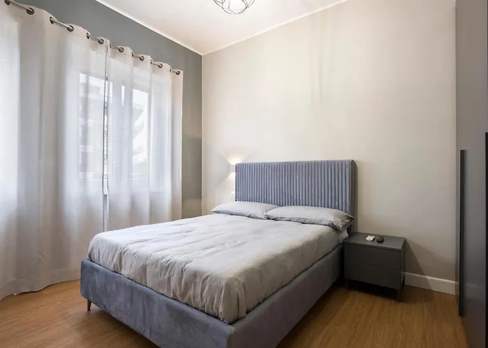 Hotel Raven Color Rom