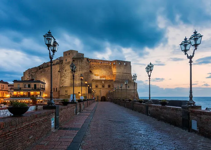Hotel Piazza Bovio 22 Neapel