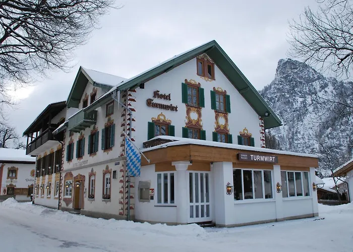 Zum Turm - Apartments und Gästezimmer Oberammergau
