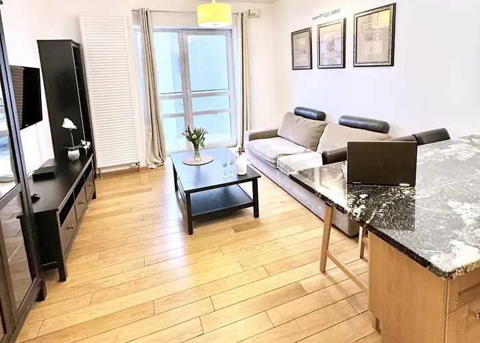 Aparthotel Platinum Towers Country 2 Country Warschau