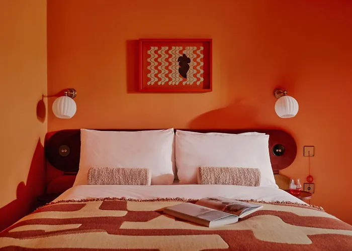 Hotel Ember Locke Kensington London