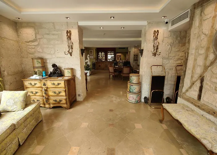 Hotel Le Relais Medicis Paris