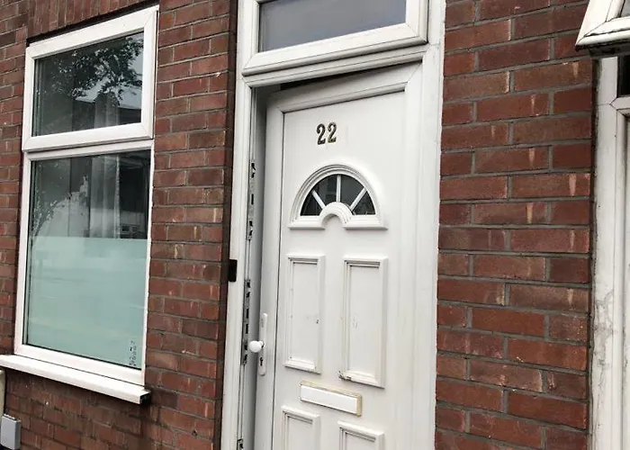 Bed and Breakfast Alpha House London