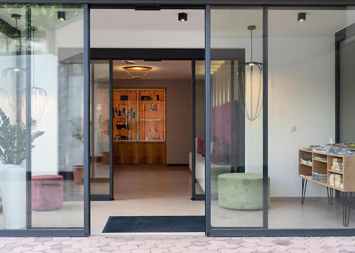 Oliven-&Genusshotel Hirzer Schenna