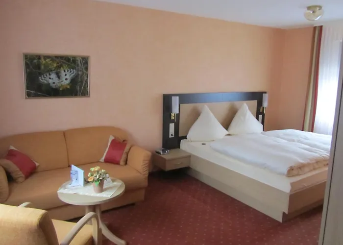 Hotel Weinhaus Berg Bremm