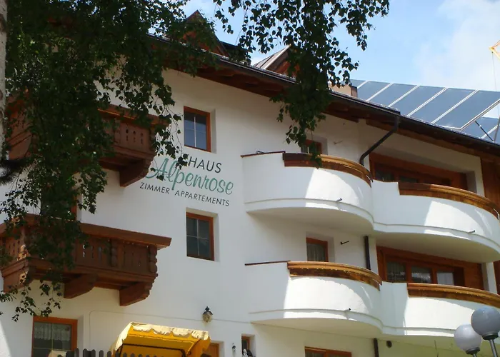 Hotel Haus Alpenrose Serfaus