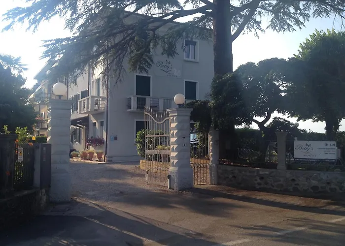 Bed and Breakfast Betty'S House Lazise