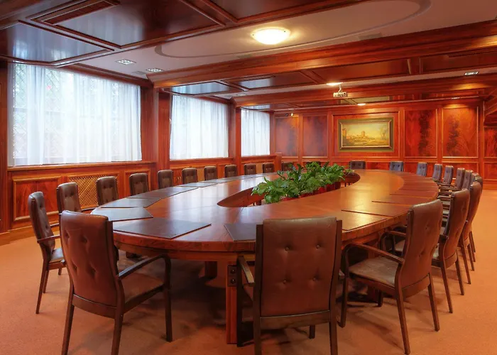 Hotel Im. Jana Pawla II Breslau